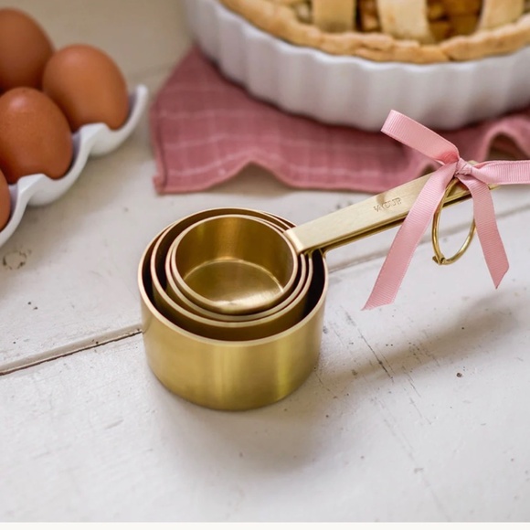 Hobbry for the Jilly Box measuring cups measure bake Jillian Harris - Picture 3 of 3